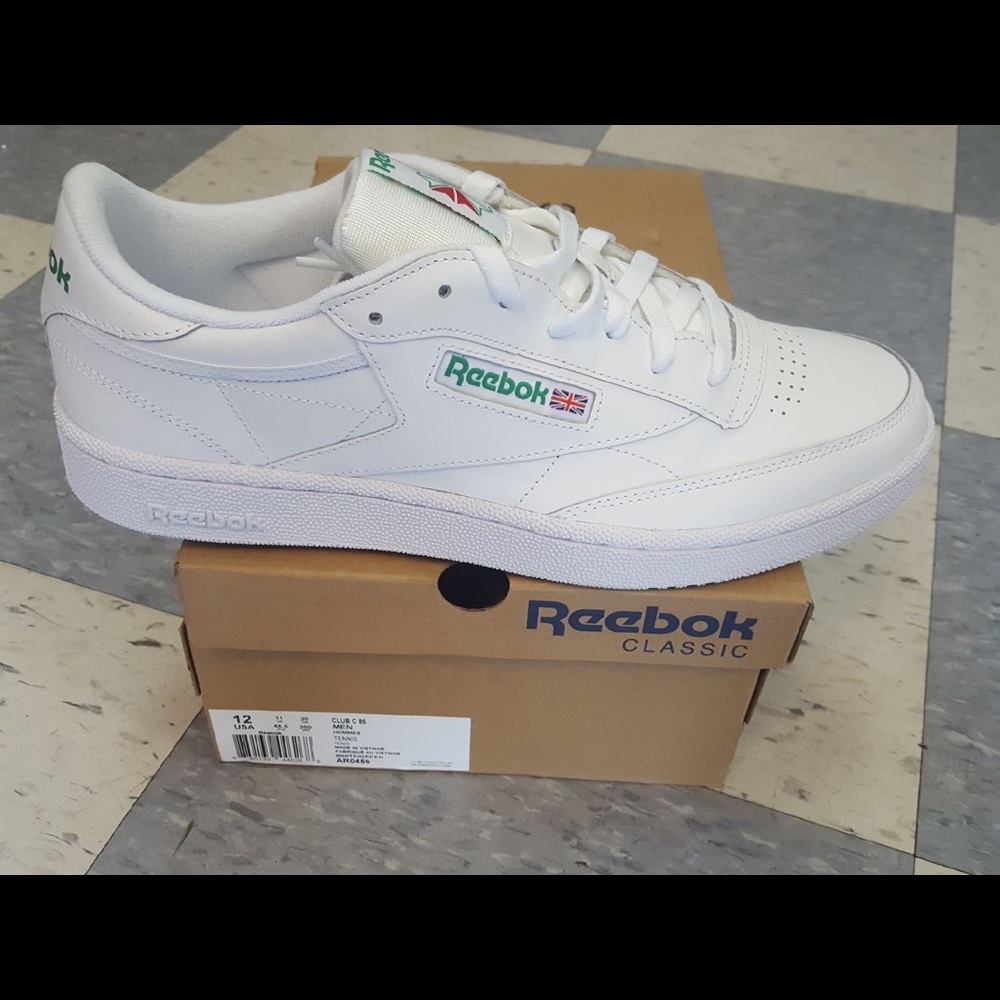 Reebok Sneakers
